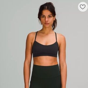 🍋LULULEMON FLOW Y BRA. Size 2. BLACK. NULU 🍋